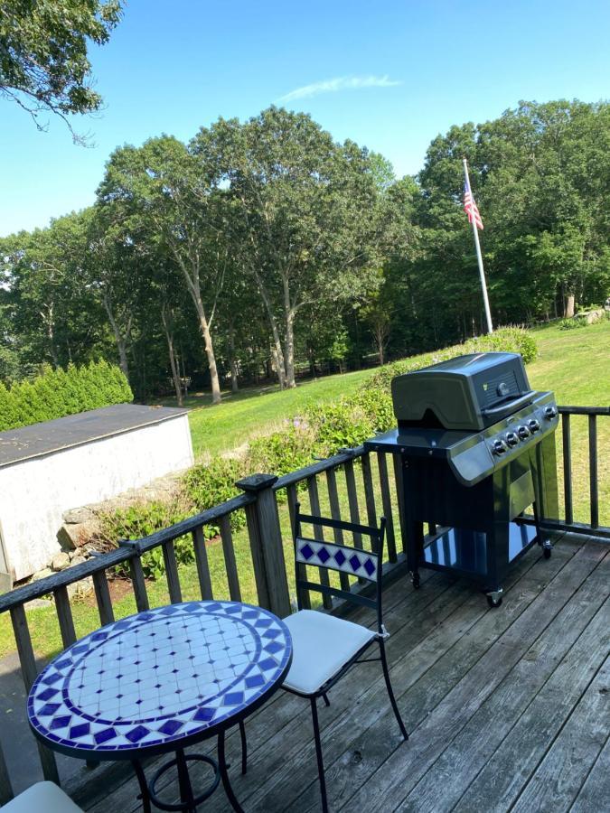 1 Bed Cottage, Partial Waterviews & Water Access Westport Exterior photo