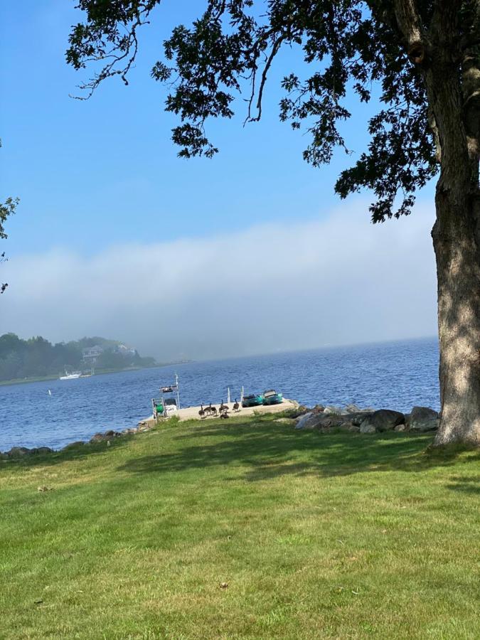 1 Bed Cottage, Partial Waterviews & Water Access Westport Exterior photo